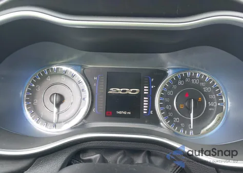 2017 Chrysler 200 Limited Platinum from USA, damaged, VIN 1C3CCCAB2HN505630